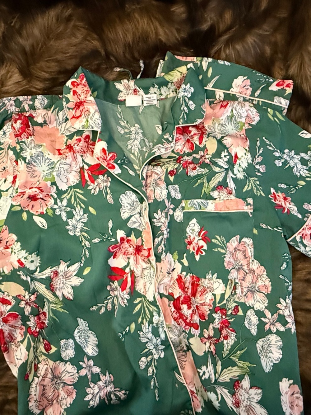 Cupcake & Cashmere PJ Set (Lg) - Picture 2 of 8